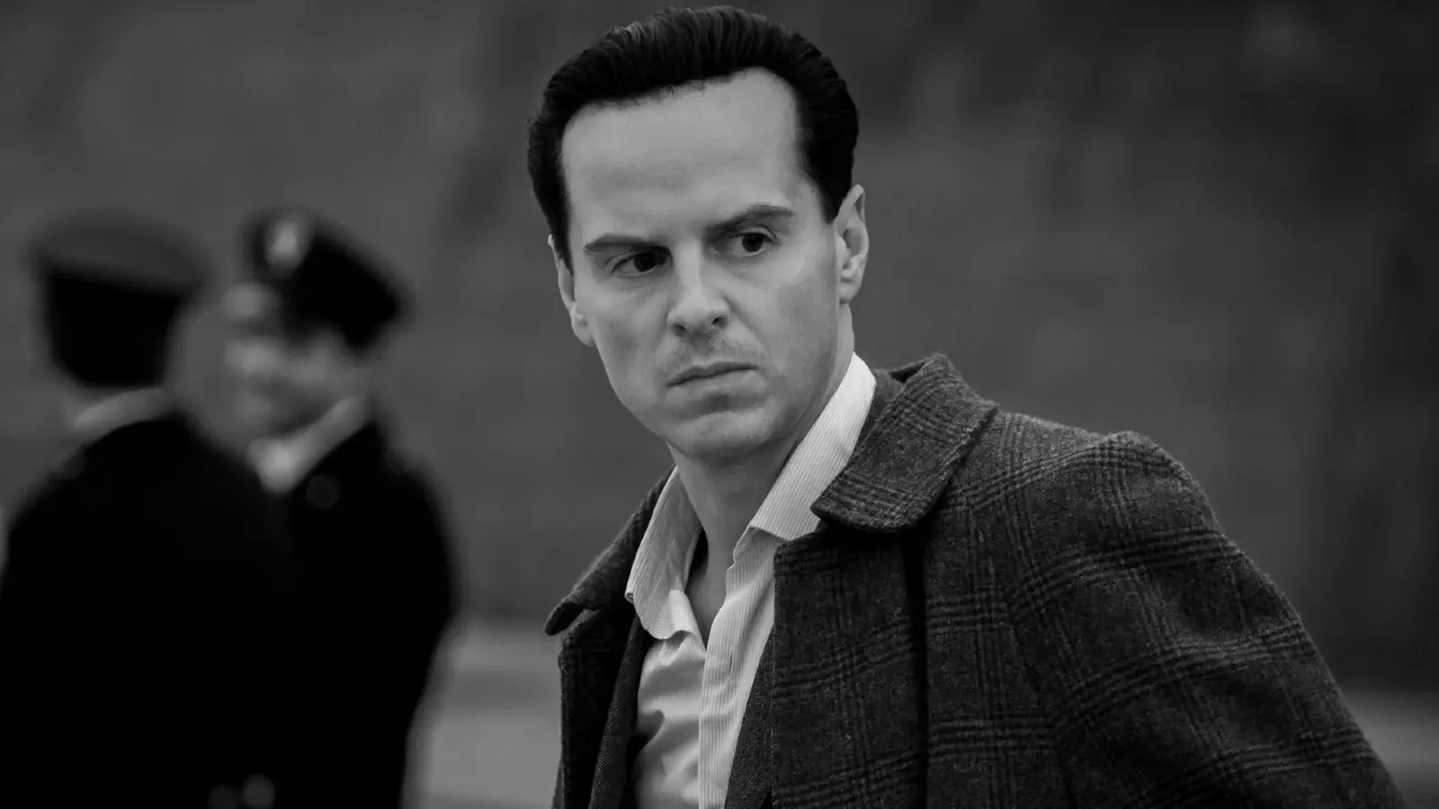 Andrew Scott looking deeply concerned as Ripley.