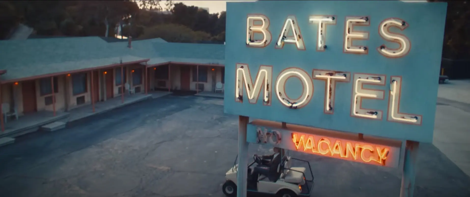 The Bates Motel in the MaXXXine trailer.