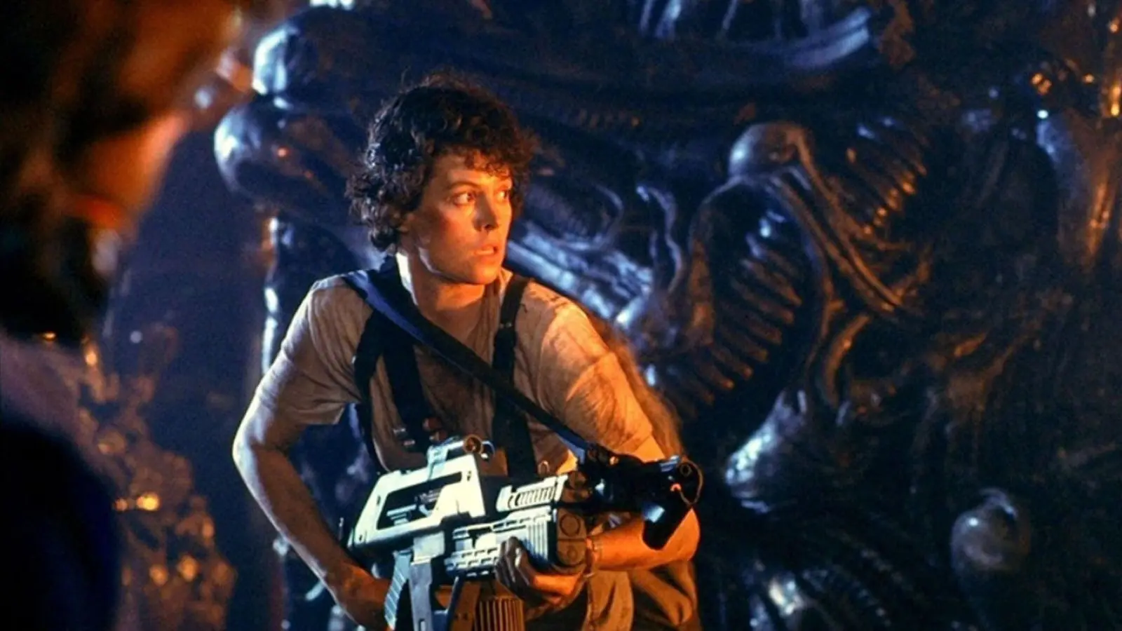 Signourney Weaver in Aliens