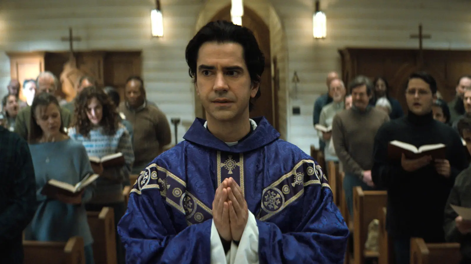 Hamish Linklater as Father Paul in Midnight Mass