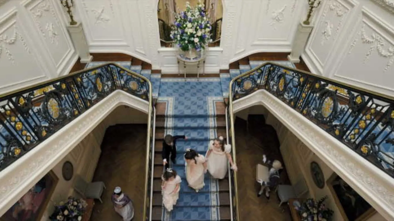 Halton house in Bridgerton.