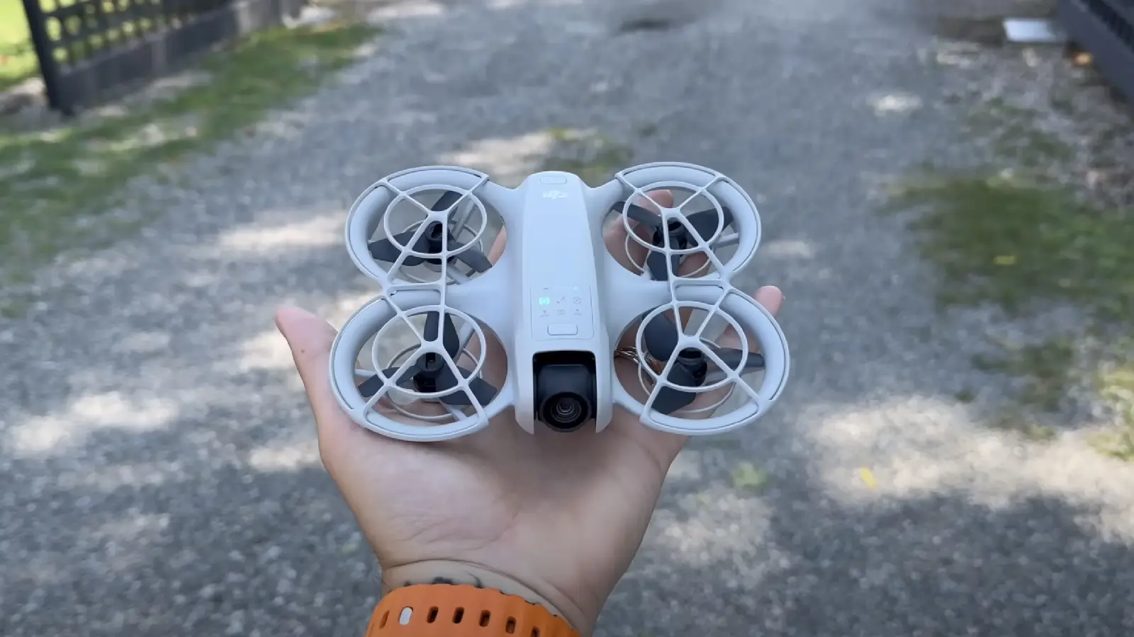 DJI Neo