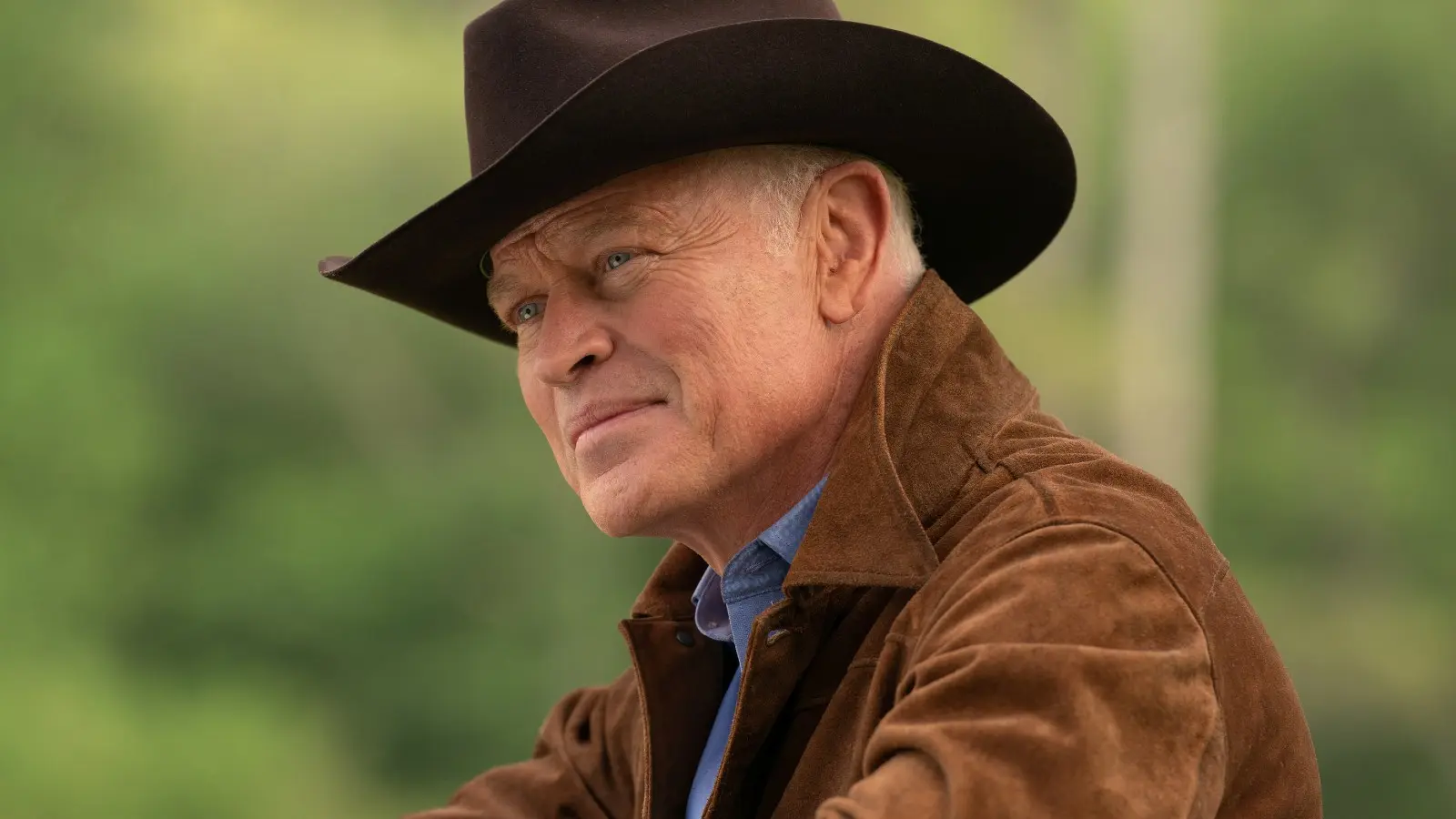 Neal McDonough in a cowboy hat in Tulsa King.