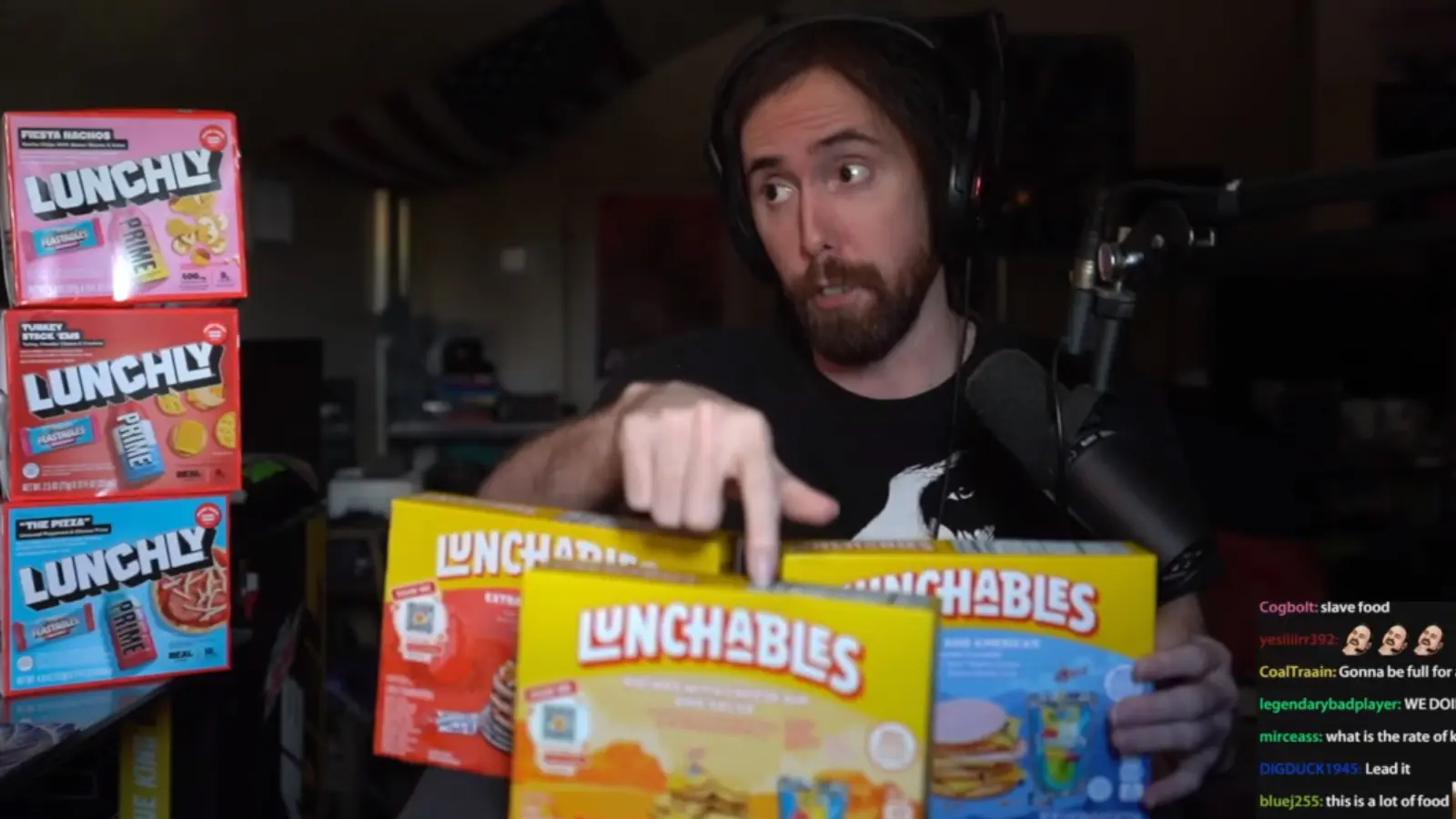 asmongold reviewing lunchly and lunchables