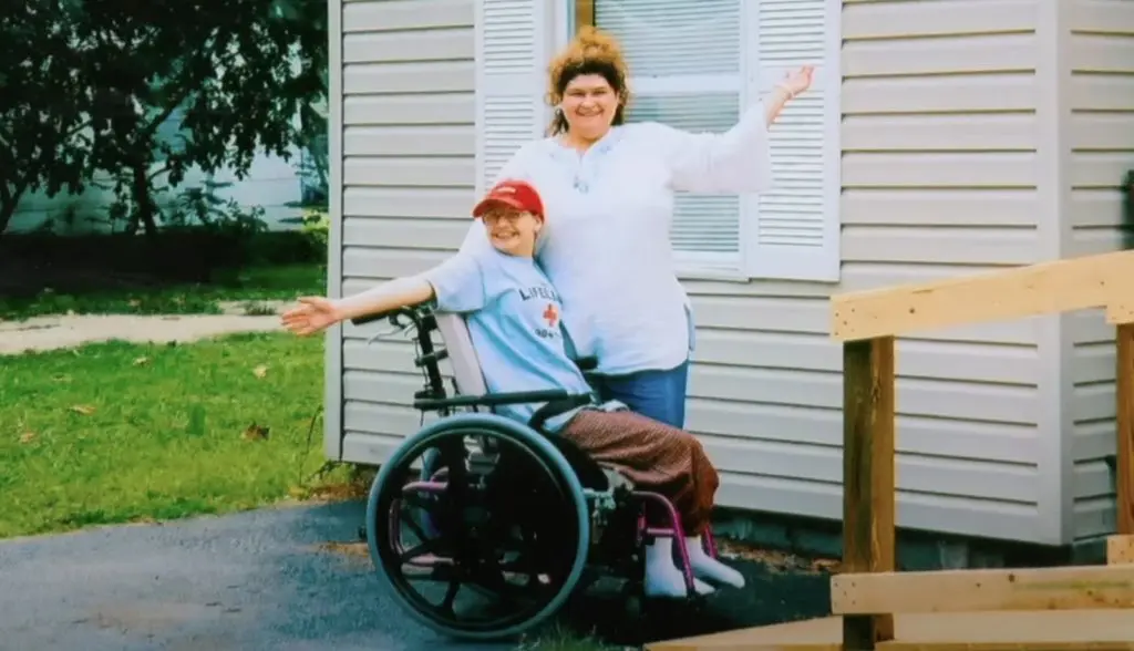 Photo of Gypsy Rose and Dee Blanchard shown in Mommy Dead and Dearest