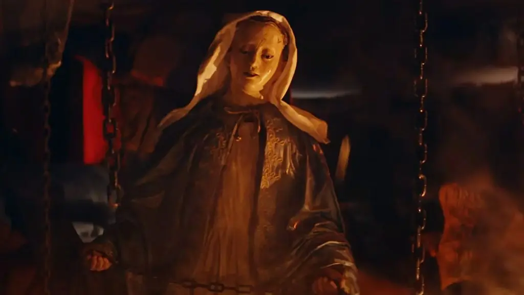 Mother Mary statue in Terrifier 3