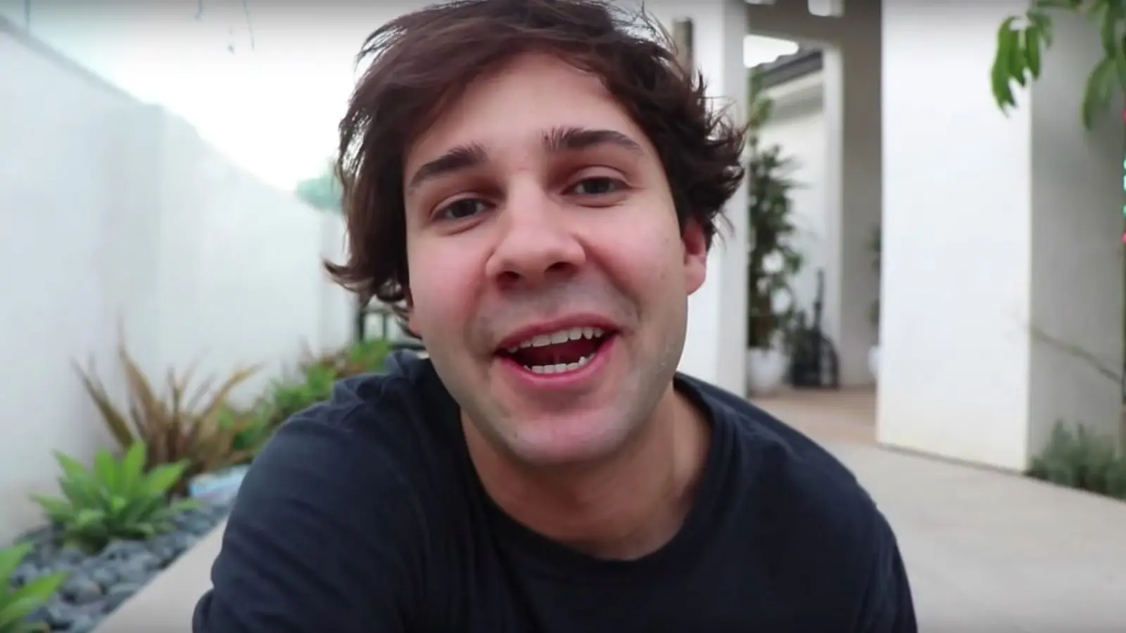 David Dobrik on YouTube vlog
